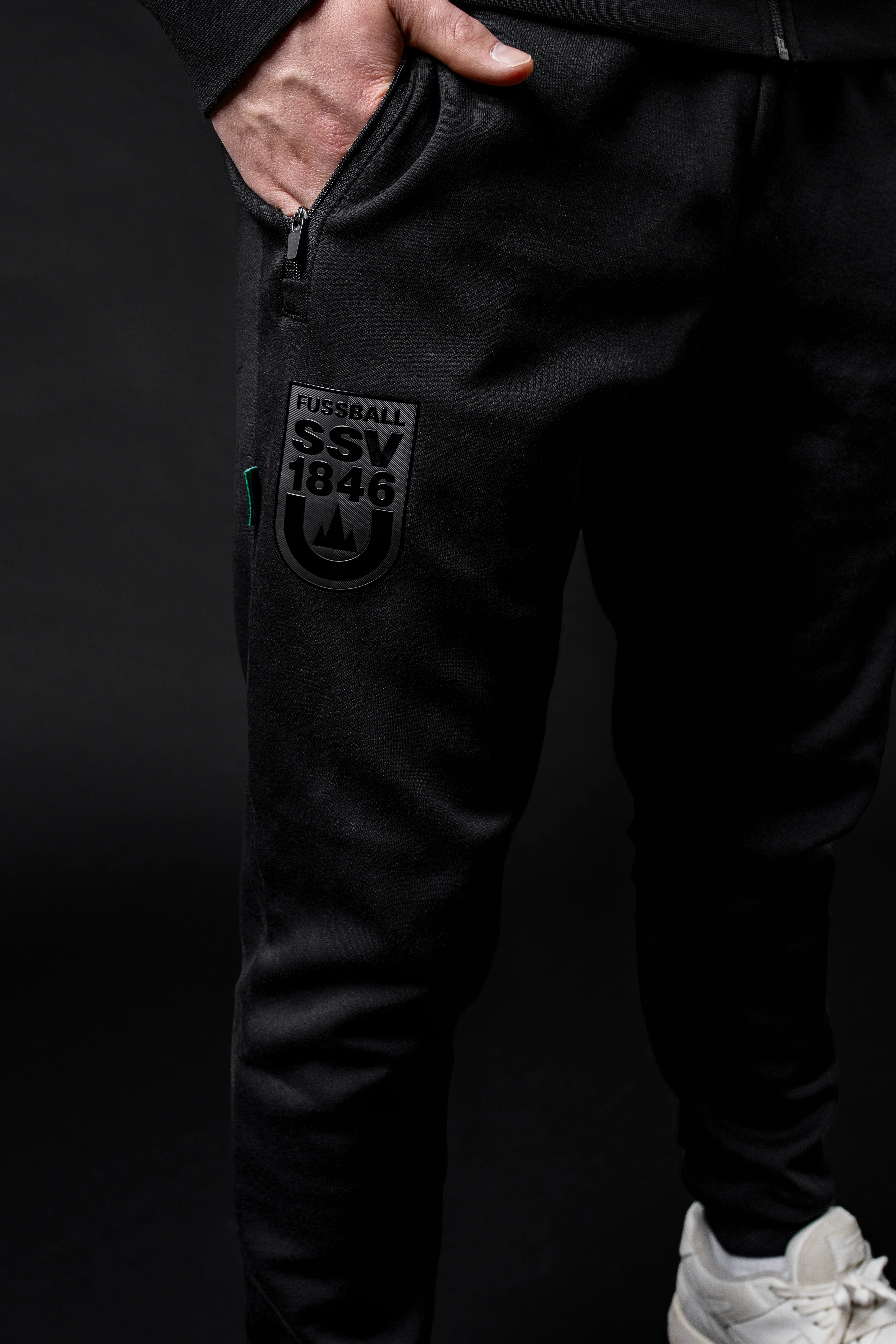 SSV Jogging Anzug Hose - Image 3